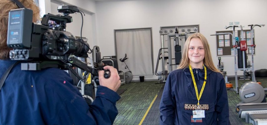 Scarlett talking to camera